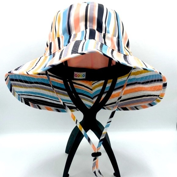 GOGO by Shedrain Water Resistant Bucket Hat,‎ Excellent Preowned Condition! - Picture 2 of 8